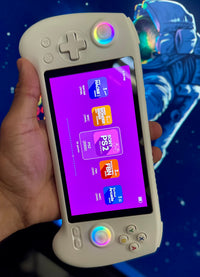 Anbernic RG557 (256GB 8,000 juegos)